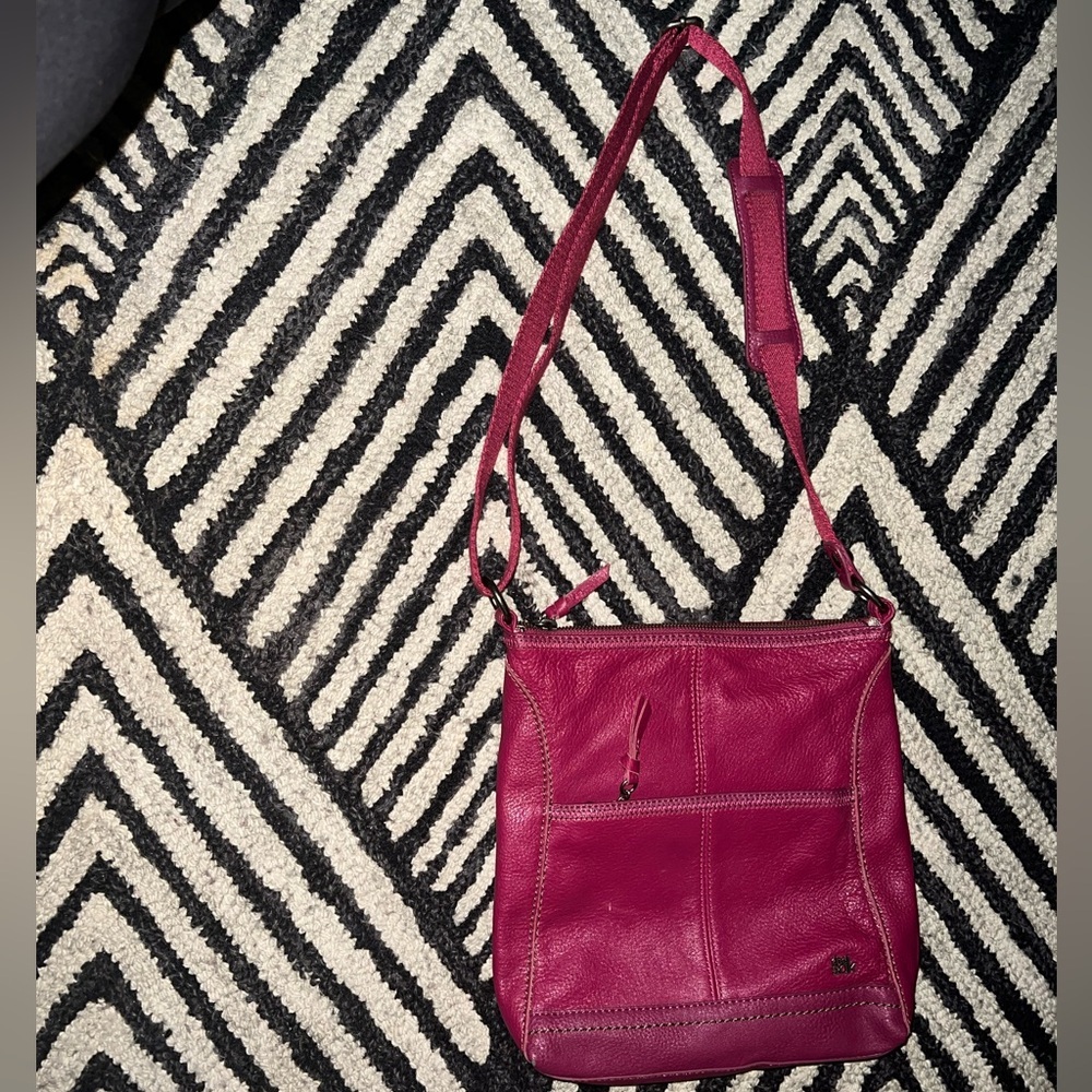 The Sak Fuchsia Leather Crossbody Bag - Picture 2 of 5